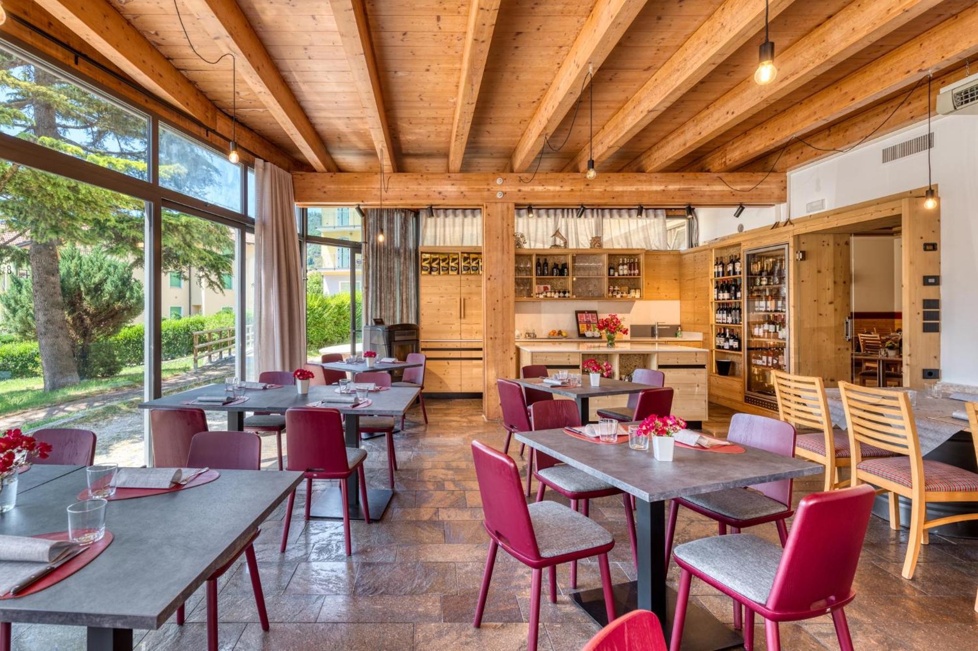 Hotel Martinelli Ronzo-Chienis Eksteriør bilde