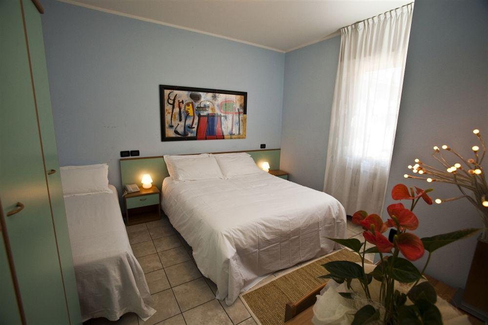 Hotel Martinelli Ronzo-Chienis Eksteriør bilde