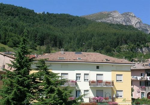 Hotel Martinelli Ronzo-Chienis Eksteriør bilde