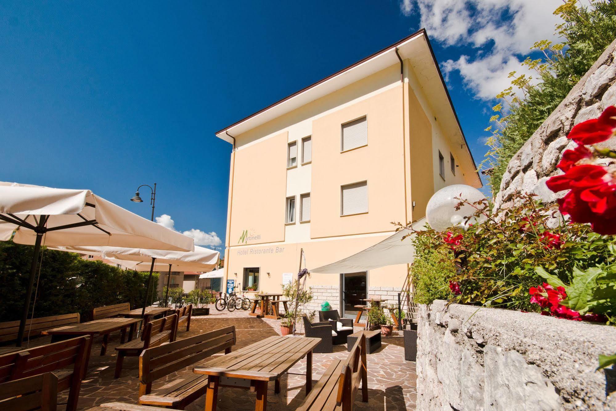 Hotel Martinelli Ronzo-Chienis Eksteriør bilde